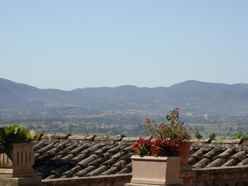 Agriturismo I Mandorli เตรวี ภายนอก รูปภาพ